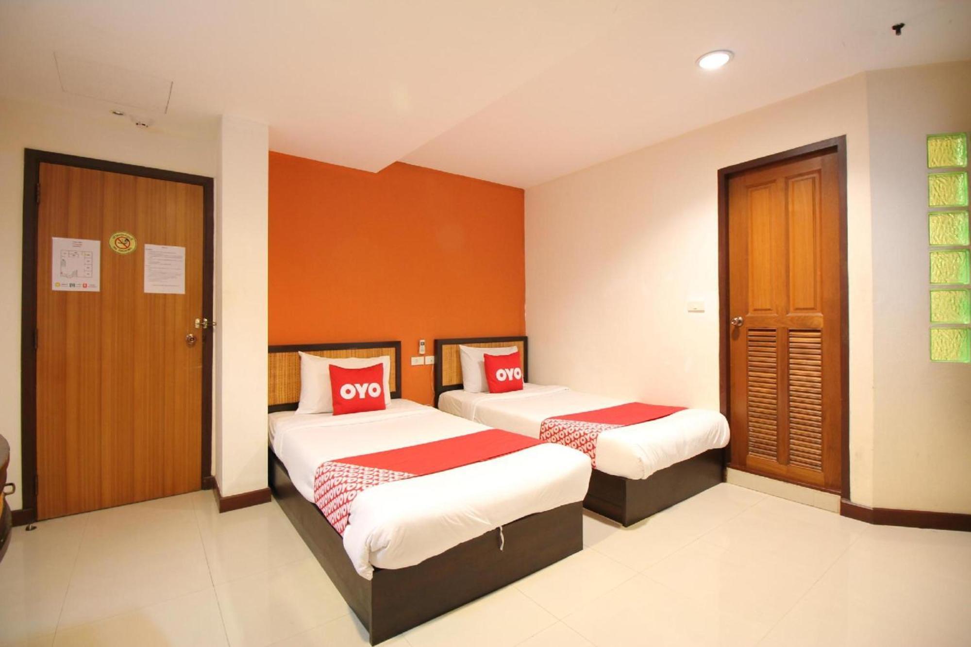Pannee Lodge Khaosan - Sha Plus Банкок Екстериор снимка